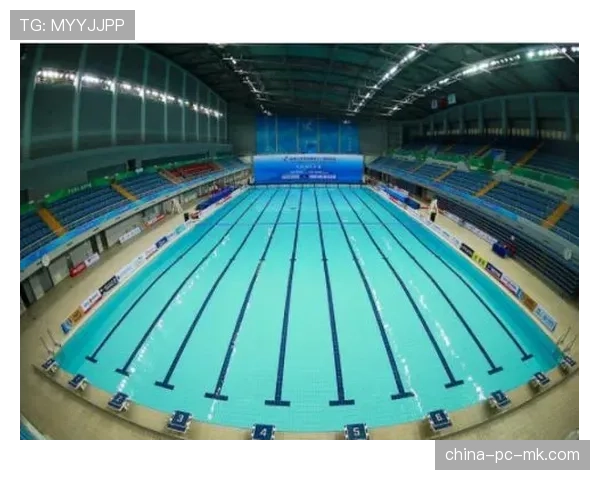 多国游泳队进行适应性训练，对东京场馆灯光、水温表示满意